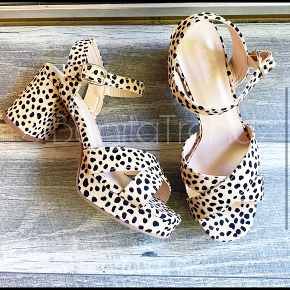 NIB! Cheetah Peep Toe Chunky Heel Retro - Picture 4 of 5